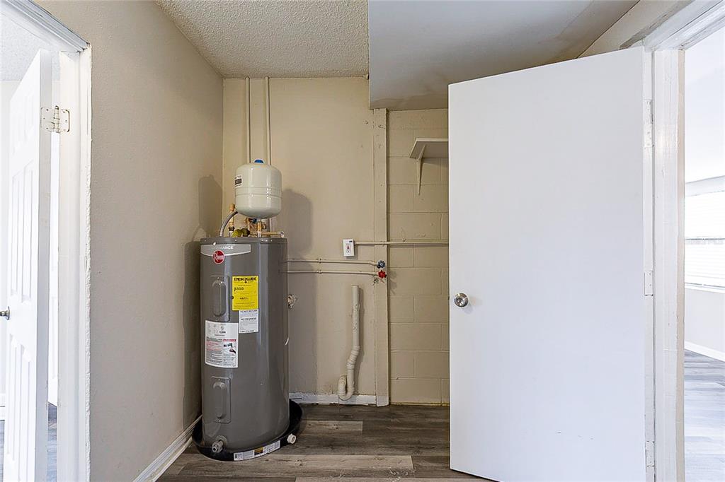 8528 Gold Ridge Circle Tampa, FL 33619 - Photo 28 of 31