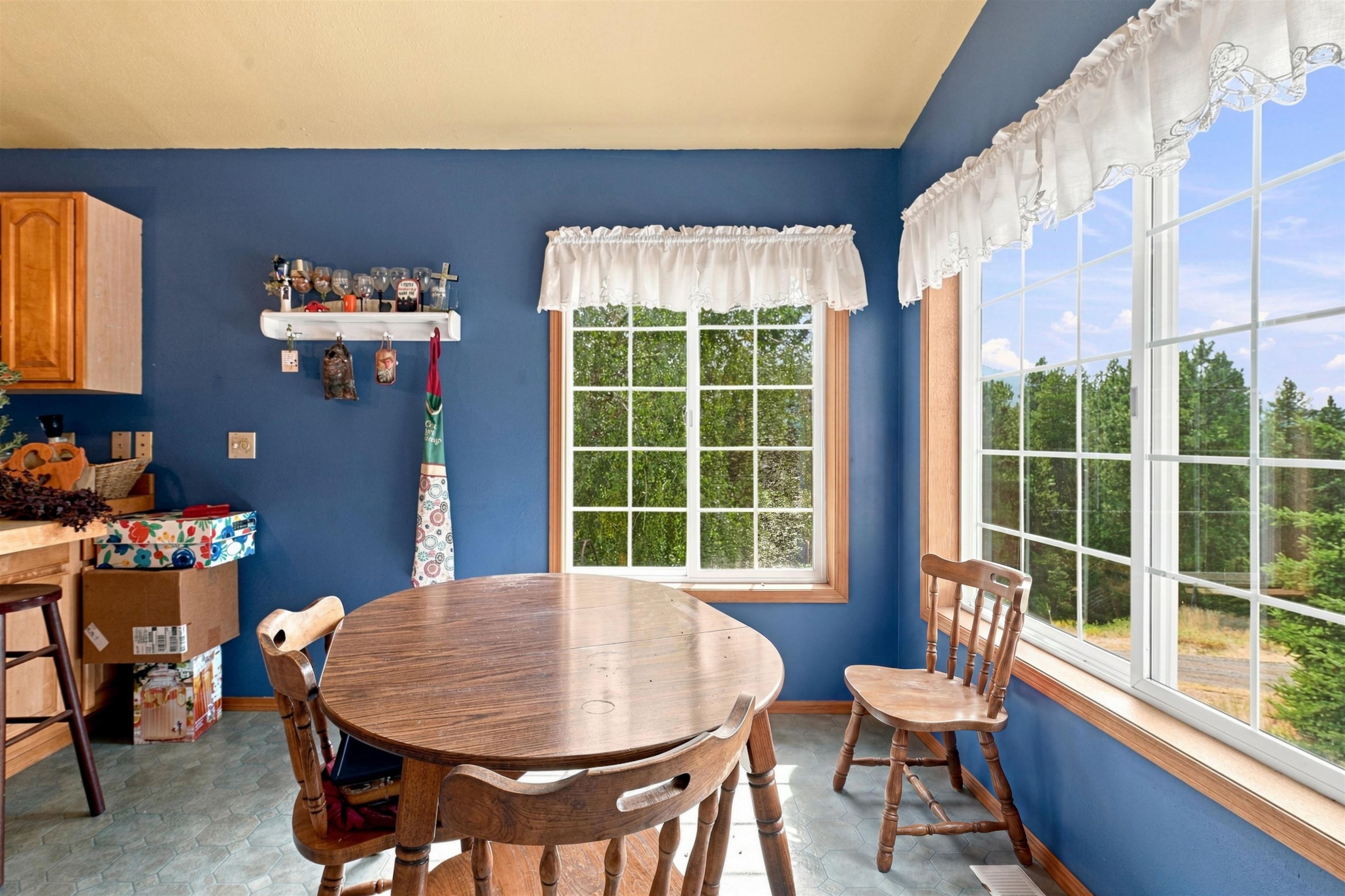 9722 Scotia Road Newport, WA 99156 - Photo 15 of 28 Gallery Image 15