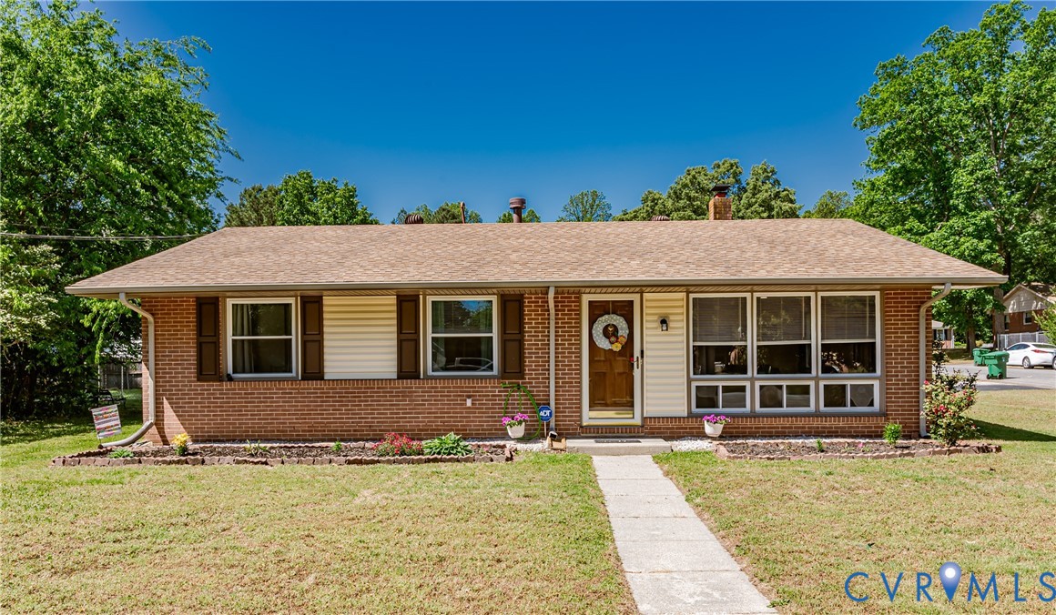 116 Homestead Drive Colonial Heights, VA 23834 - Photo 3 of 33