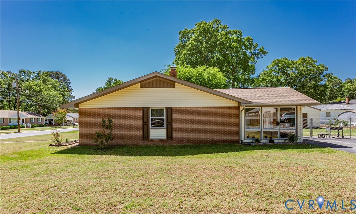 116 Homestead Drive Colonial Heights, VA 23834 - Photo 4 of 33