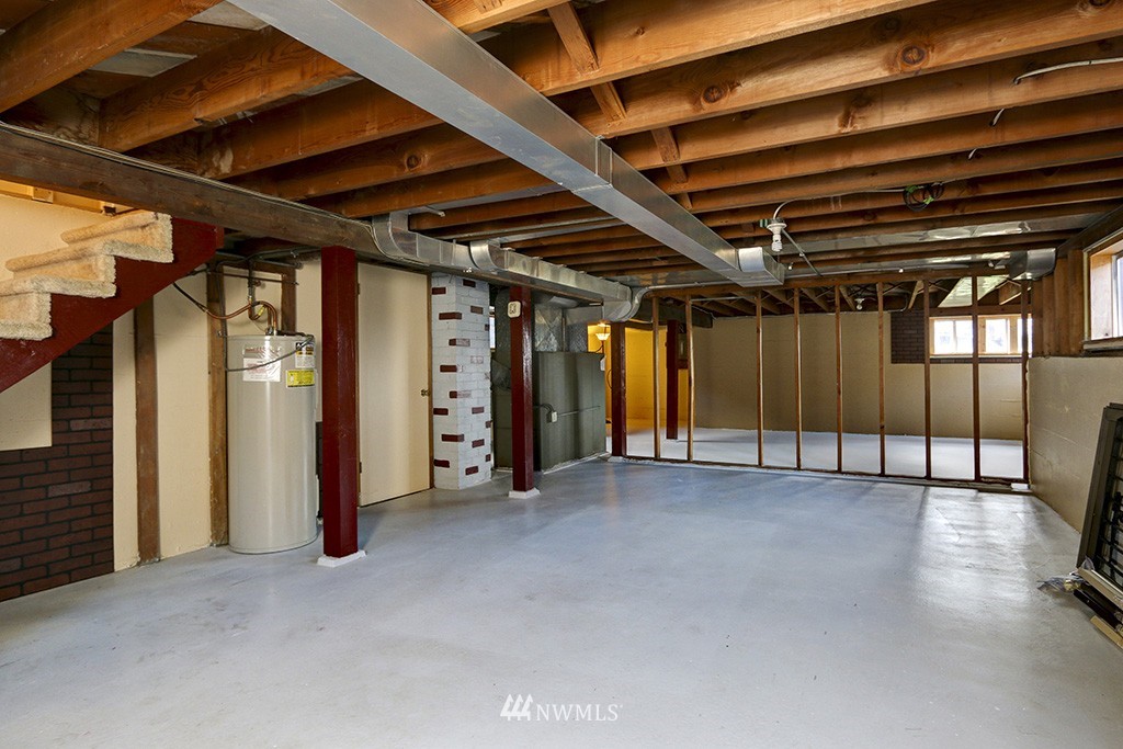 4102 Southwest Monroe Street Seattle, WA 98136 - Photo 16 of 19 Gallery Image 16