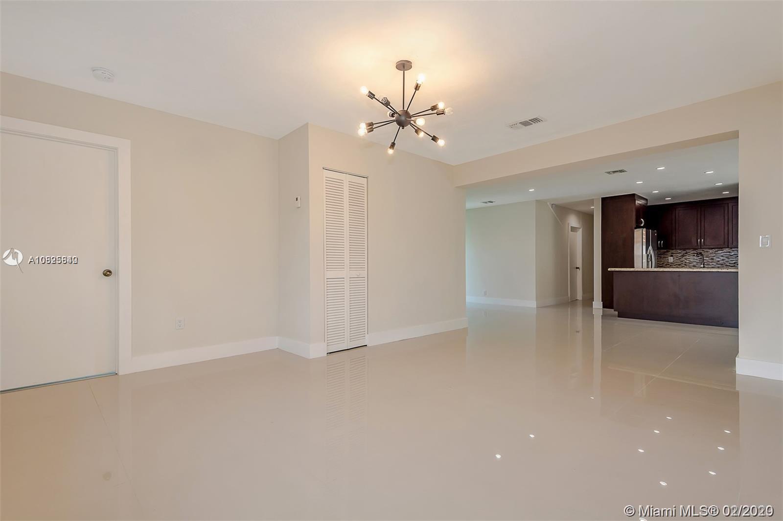 7540 Southwest 28th Street Road Miami, FL 33155 - Photo 12 of 39