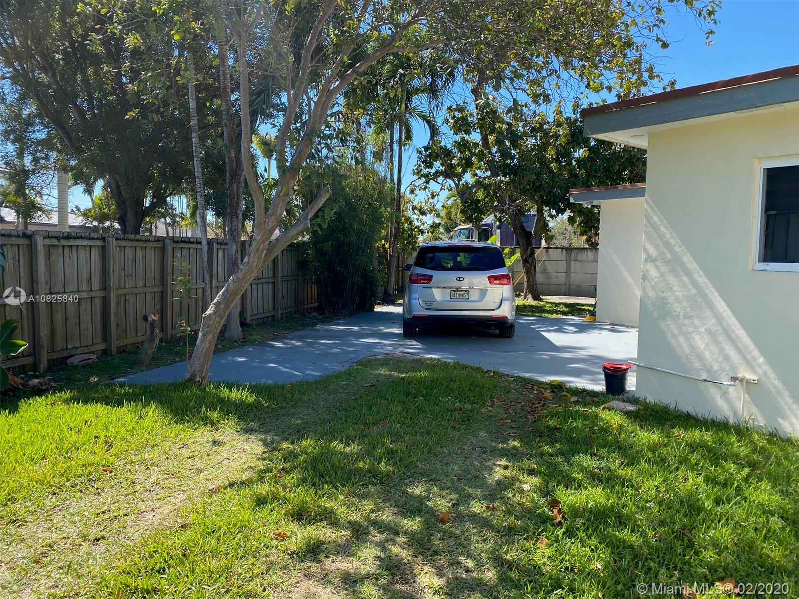 7540 Southwest 28th Street Road Miami, FL 33155 - Photo 33 of 39