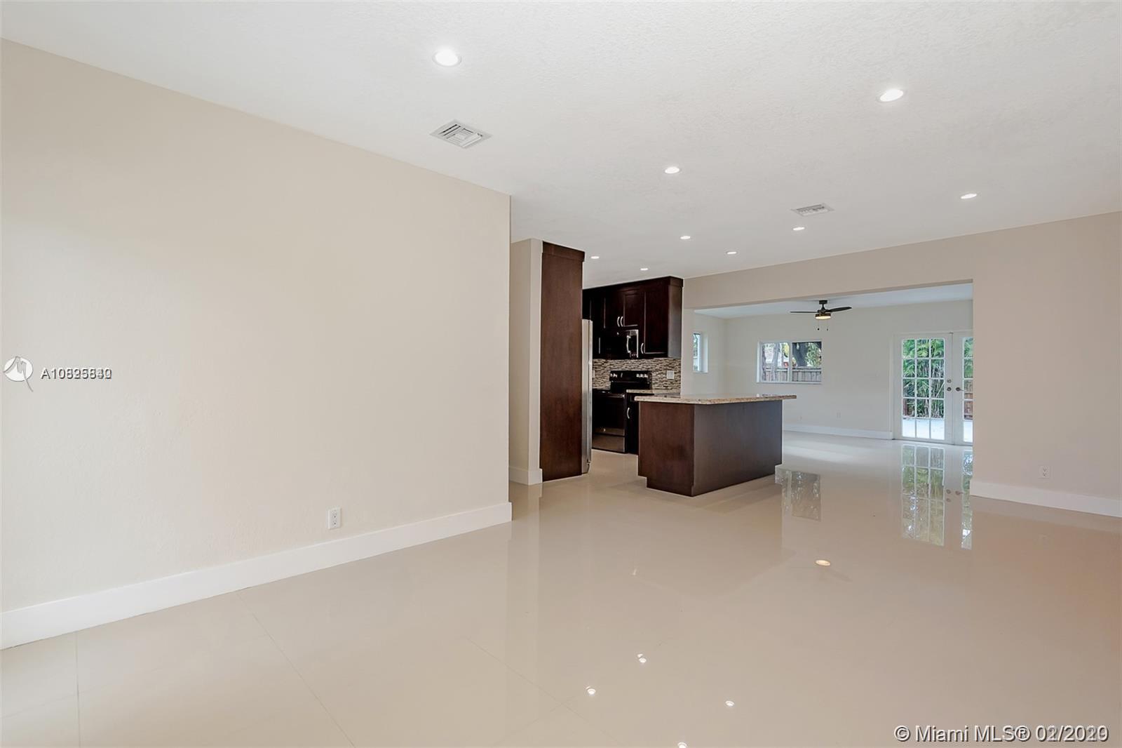 7540 Southwest 28th Street Road Miami, FL 33155 - Photo 6 of 39