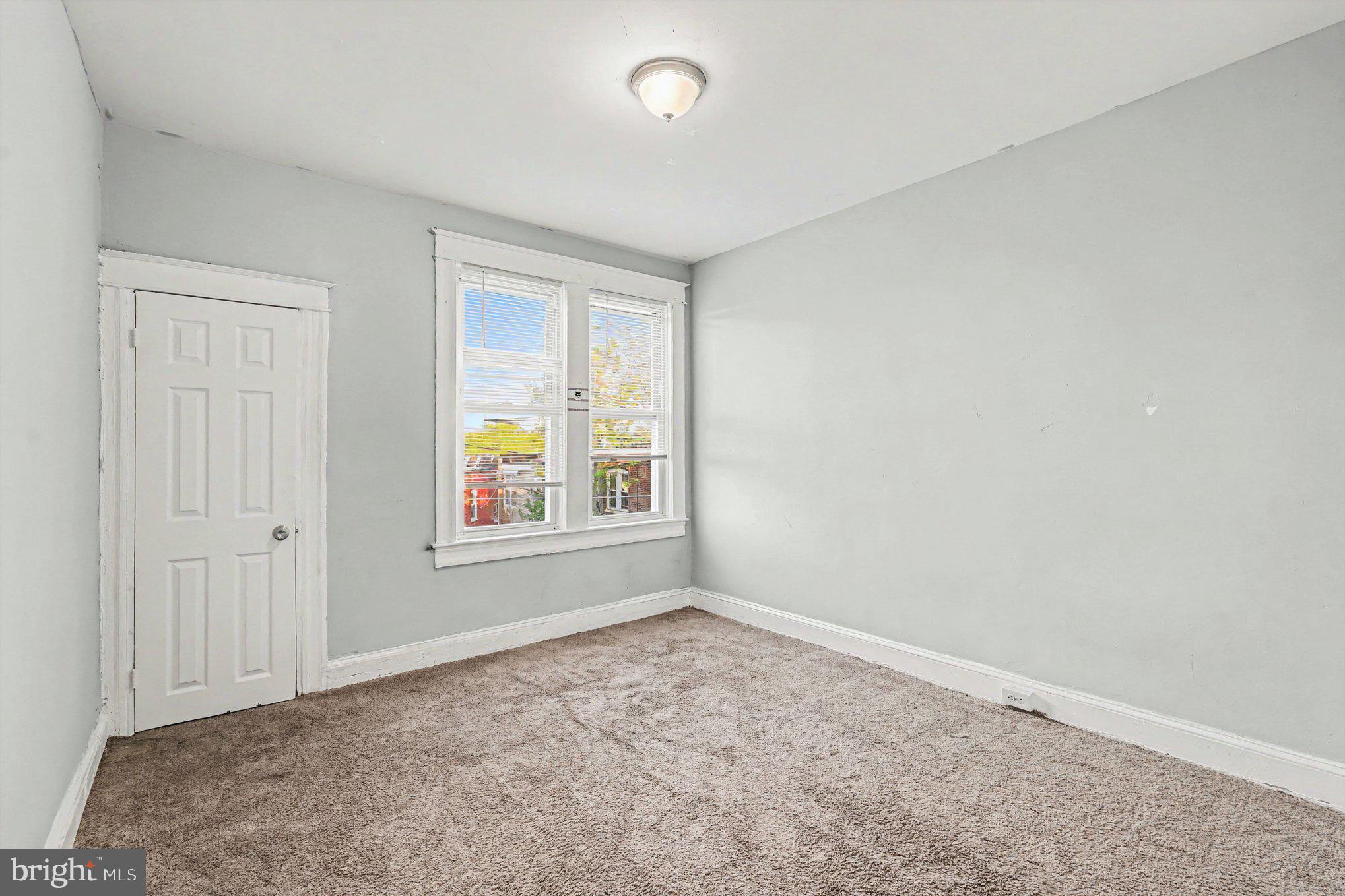 409 Edgewood Street Baltimore, MD 21229 - Photo 20 of 30 Third bedroom