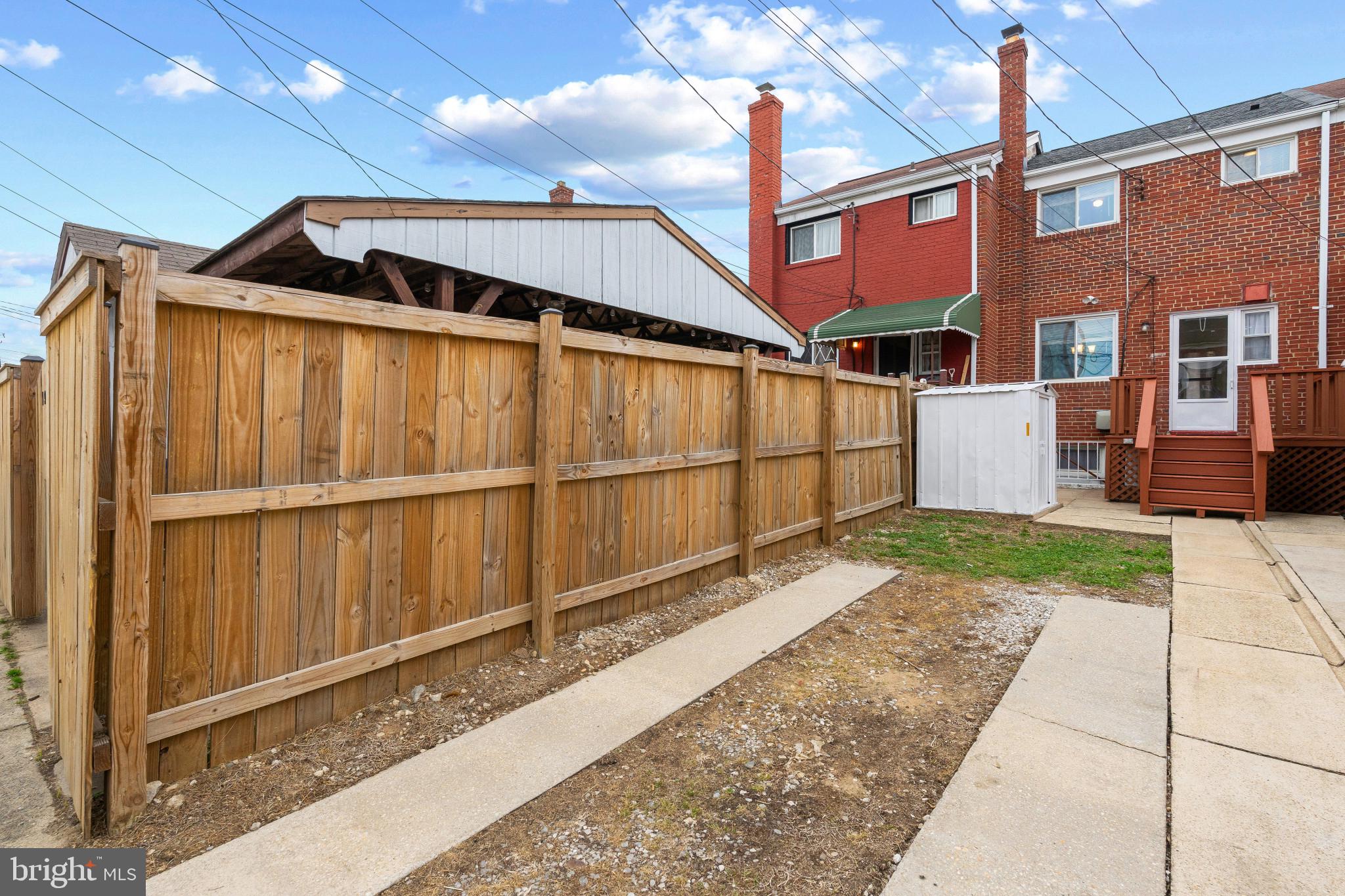 1928 Inverton Road Baltimore, MD 21222 - Photo 26 of 31 Driveway
