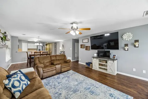 $300,000 | 5957 Bridal Trail, Fort Worth, TX 76179