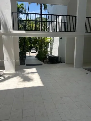 $3,800 | 55 Ocean Ln Drive, Unit 3034, Key Biscayne, FL 33149