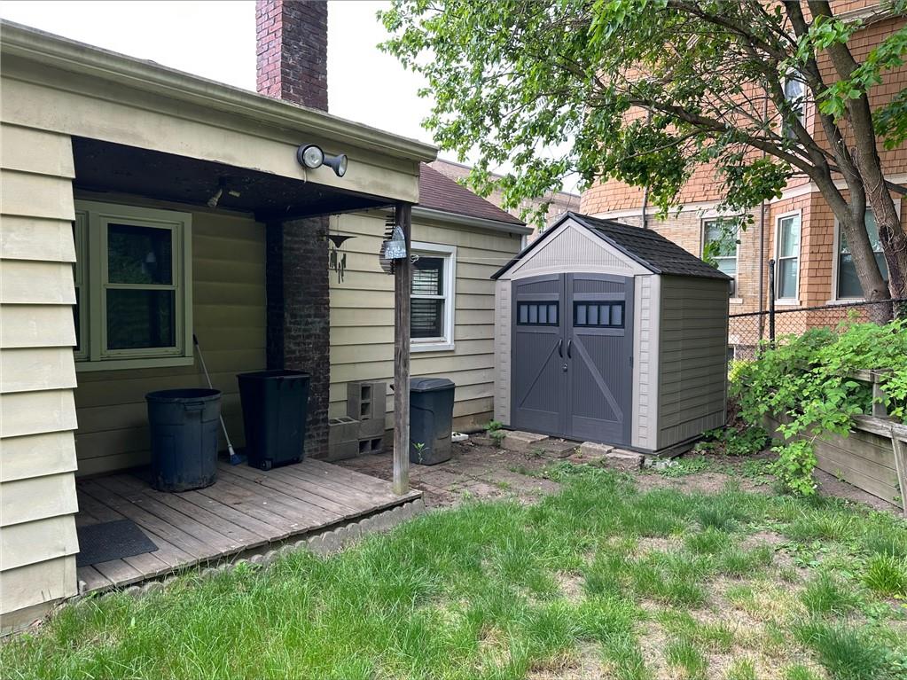 33 Union Avenue Pittsburgh, PA 15205 - Photo 29 of 32 a front view of a house with a garden and yard