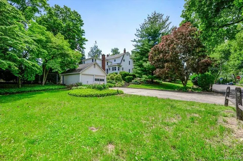 $889,000 | 36 Seaview Avenue, Northport, NY 11768