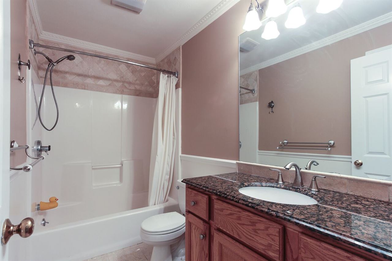 5 Coachman Road Windham, NH 03087 - Photo 17 of 23