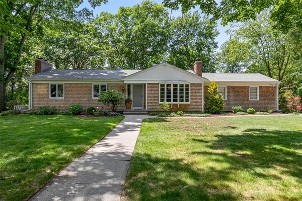 $1,775,000 | 19 Preston Drive, Barrington, RI 02806