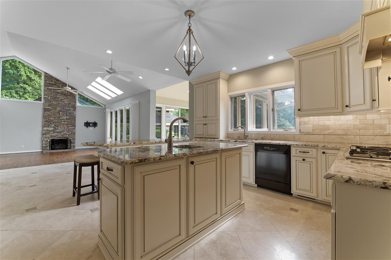 2008 Prescott Place Raleigh, NC 27615 - Photo 14 of 30 Kitchen