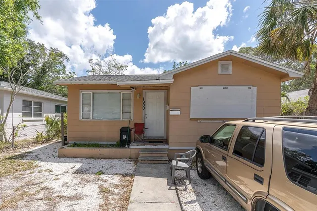 $405,000 | 1900 45th Street South, St. Petersburg, FL 33711