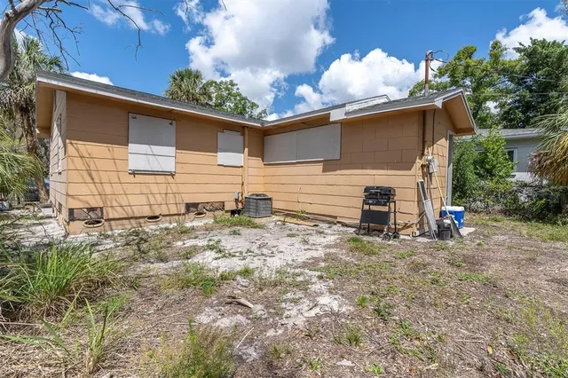 $405,000 | 1900 45th Street South, St. Petersburg, FL 33711