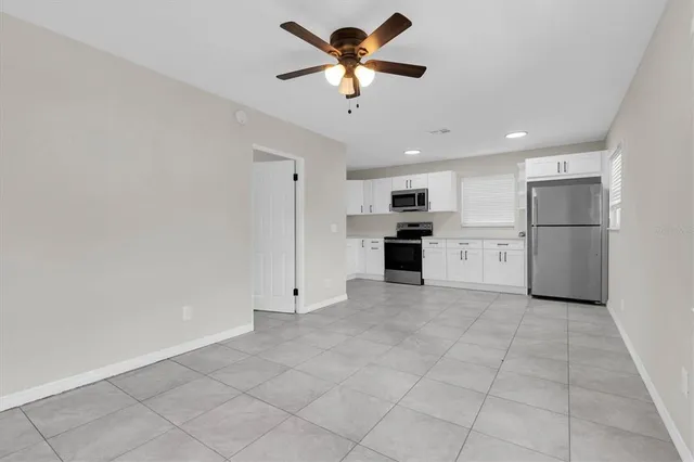 $405,000 | 1900 45th Street South, St. Petersburg, FL 33711