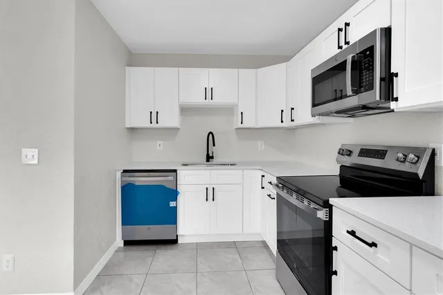 $405,000 | 1900 45th Street South, St. Petersburg, FL 33711