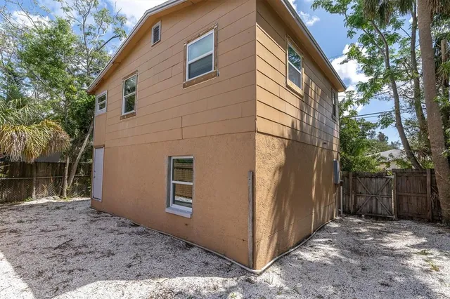 $405,000 | 1900 45th Street South, St. Petersburg, FL 33711