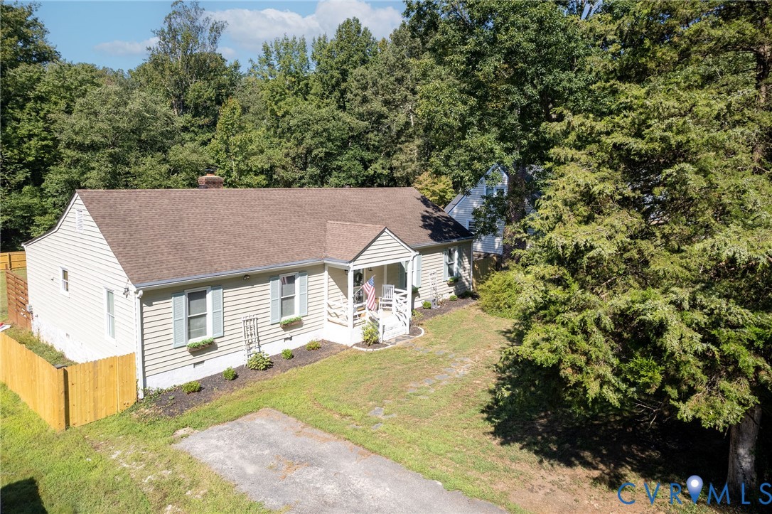 1606 Unison Drive Midlothian, VA 23113 - Photo 2 of 45