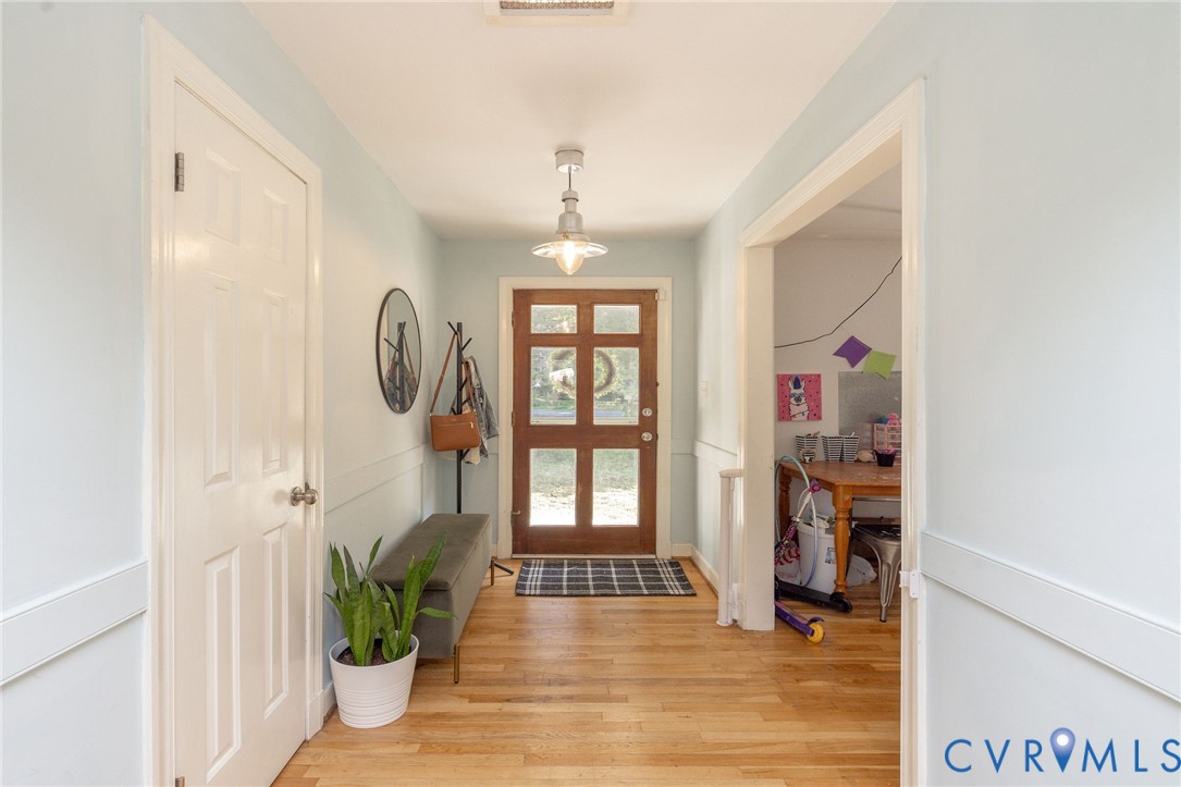 1606 Unison Drive Midlothian, VA 23113 - Photo 5 of 45