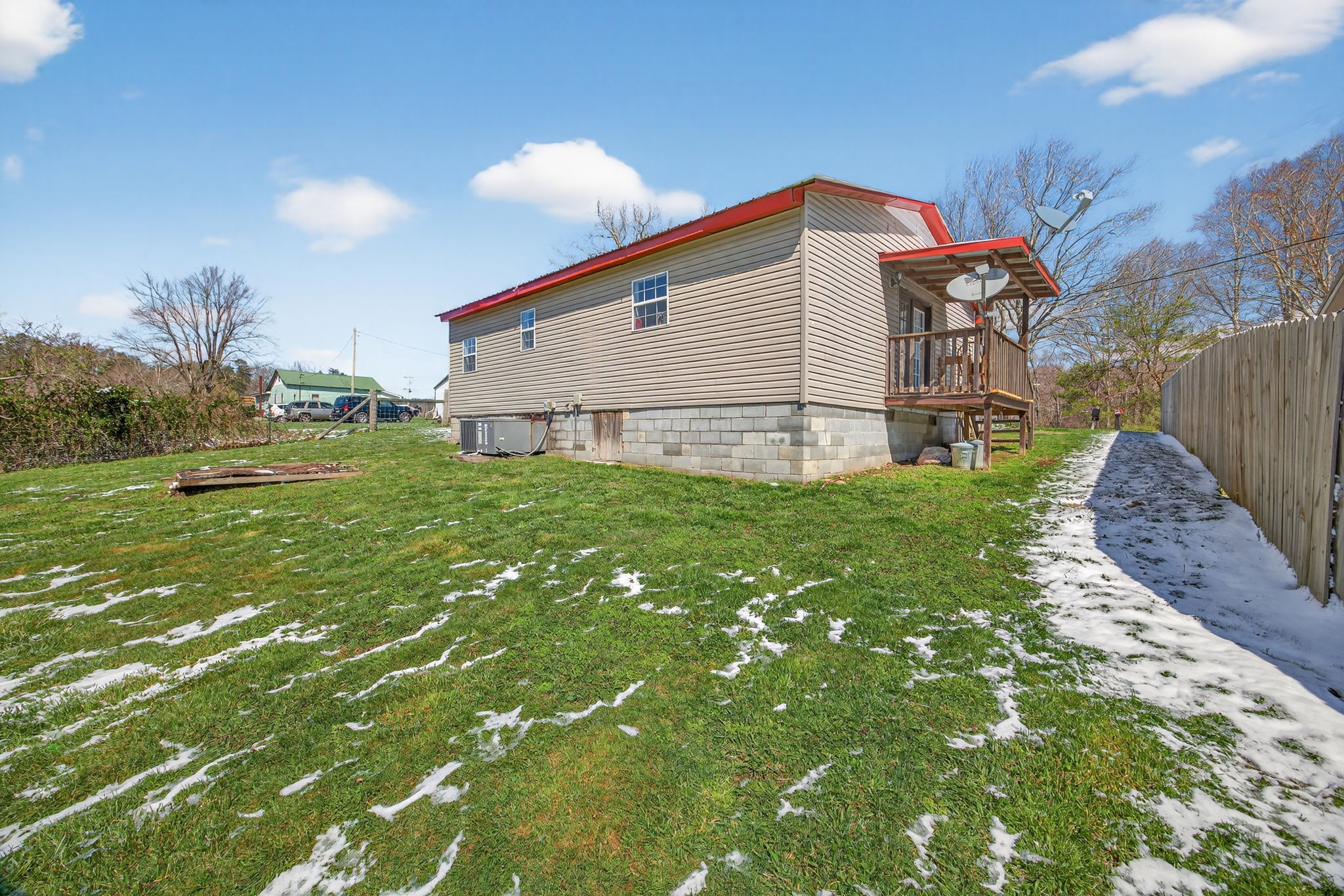 220 Pierce Lane Monterey, TN 38574 - Photo 15 of 22
