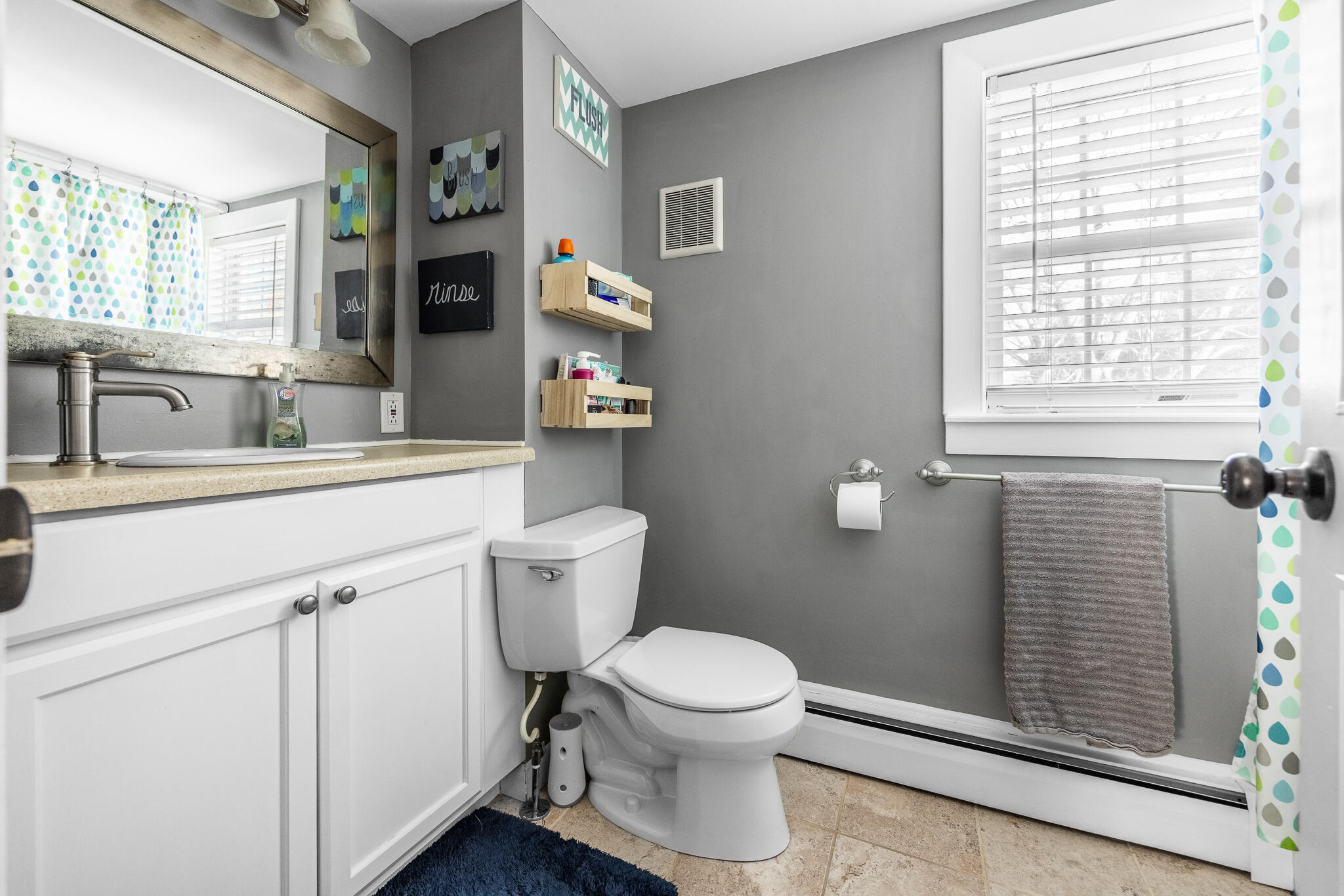 152 East Broadway Extension Bangor, ME 04401 - Photo 27 of 46 Bath 3