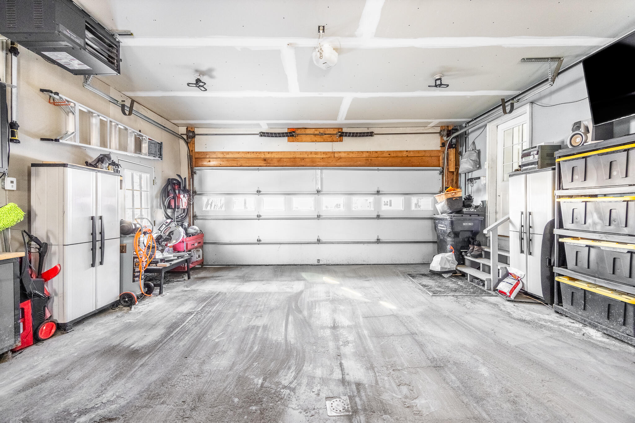 152 East Broadway Extension Bangor, ME 04401 - Photo 35 of 46 Garage