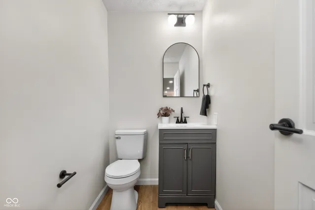 $615,000 | 4734 Buckingham Court, Carmel, IN 46033