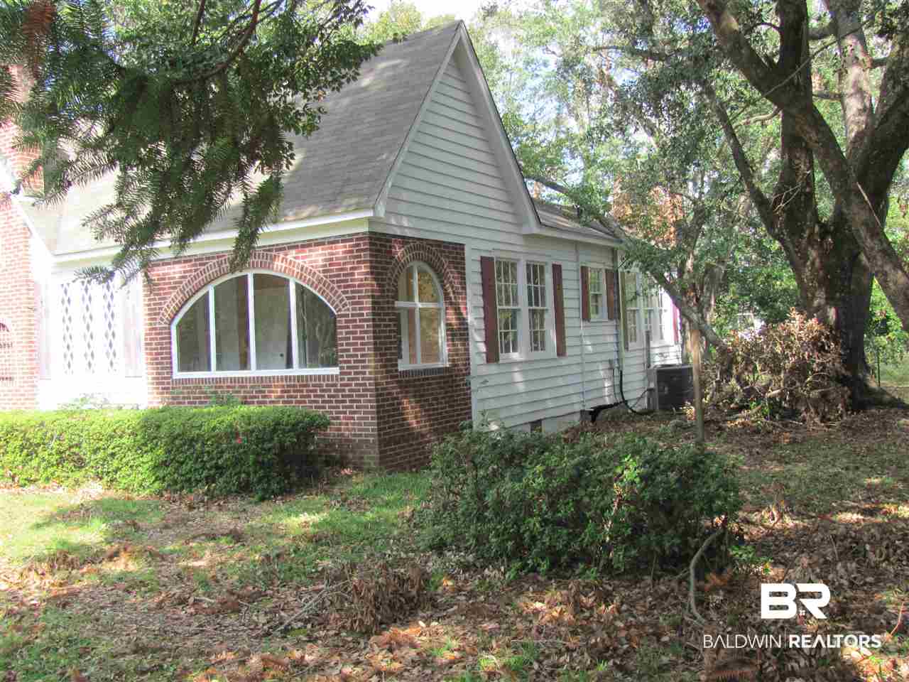 308 Hall Avenue Bay Minette, AL 36507 - Photo 5 of 19