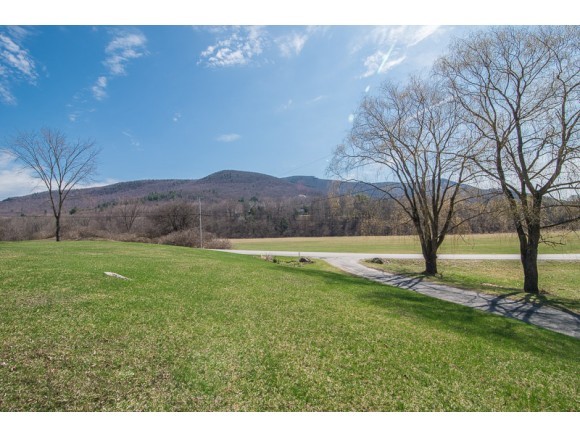 153 Sandgate Road Arlington, VT 05250 - Photo 13 of 14 Gallery Image 13