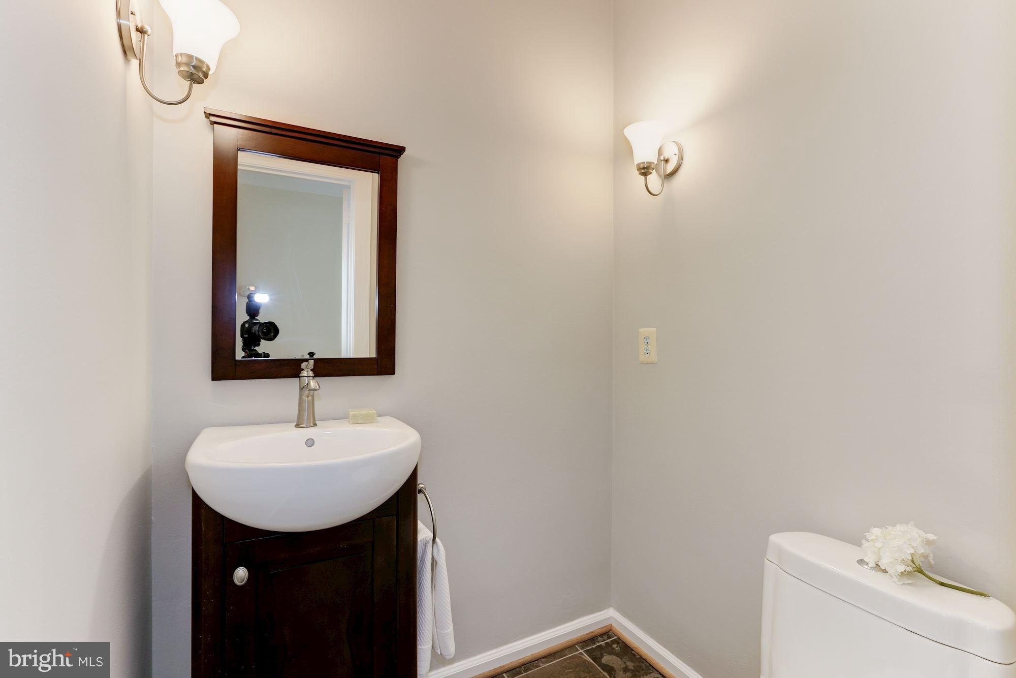 1008 Union Church Road McLean, VA 22102 - Photo 17 of 30 Half Bath
