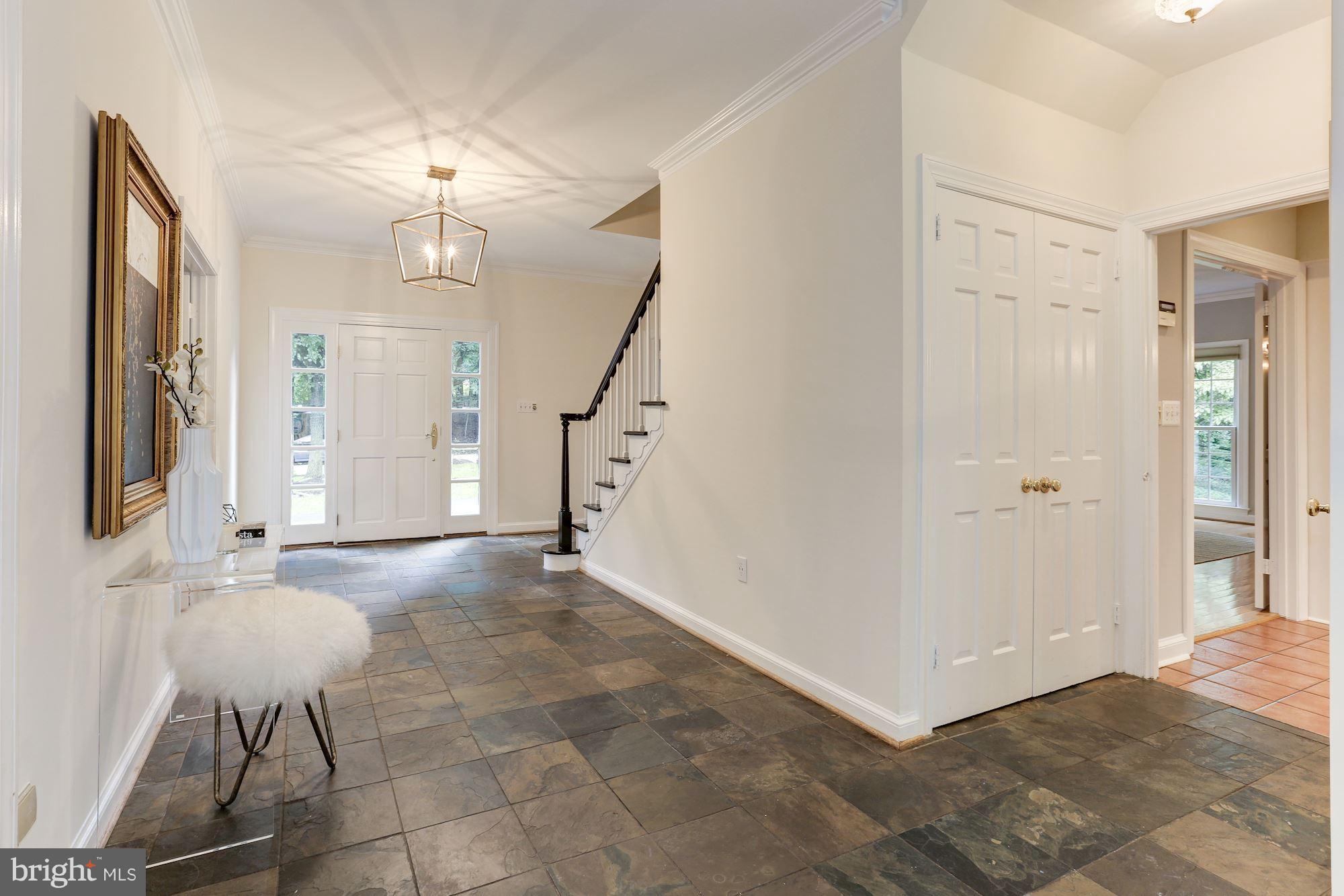 1008 Union Church Road McLean, VA 22102 - Photo 3 of 30 Foyer