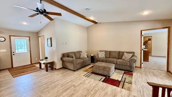$385,000 | 1003 North Street, Park Rapids, MN 56470