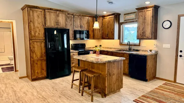 $385,000 | 1003 North Street, Park Rapids, MN 56470