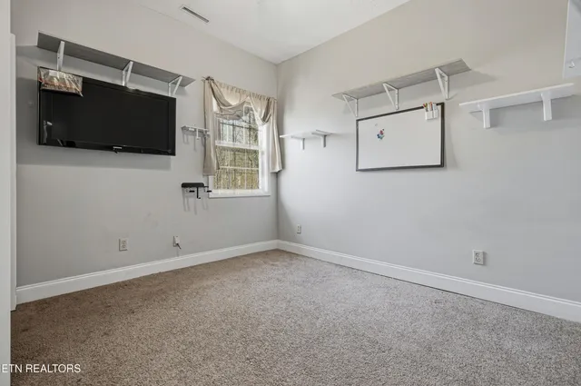 $359,000 | 3238 4 M Circle, Kodak, TN 37764