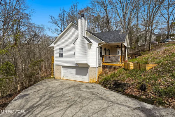 $349,500 | 3238 4 M Circle, Kodak, TN 37764