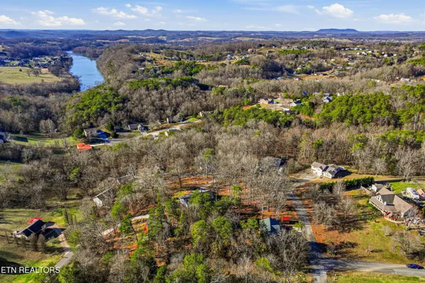 $349,500 | 3238 4 M Circle, Kodak, TN 37764