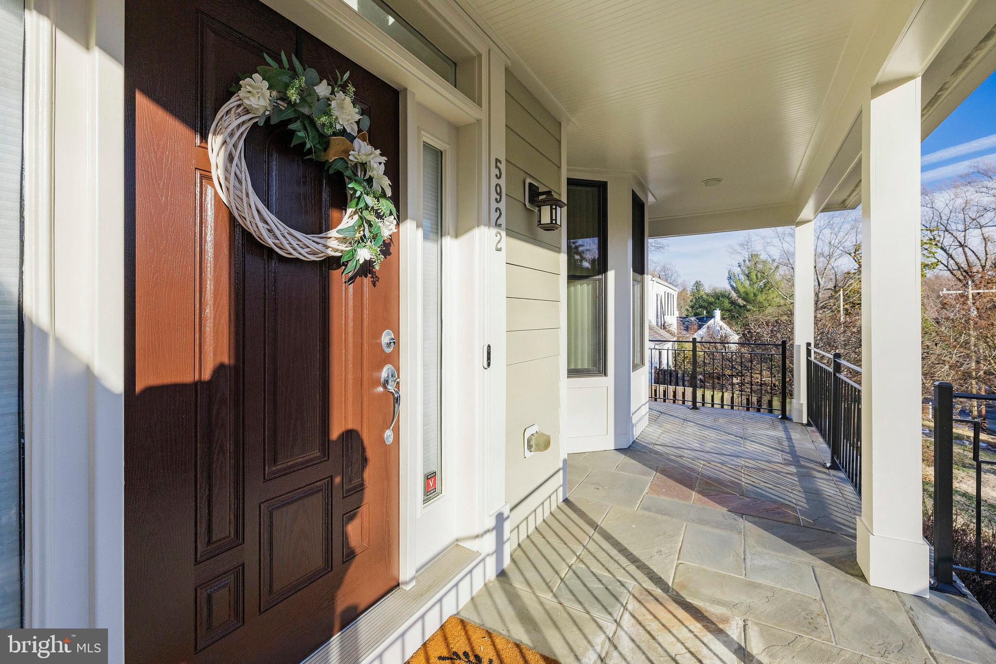 5922 Chesterbrook Road McLean, VA 22101 - Photo 6 of 82