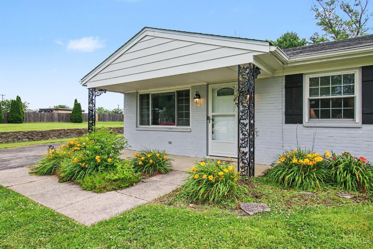 3162 Ebenezer Road Cincinnati, OH 45248 - Photo 1 of 30
