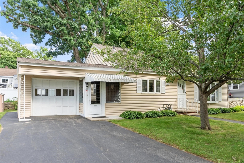 48 Chickering Street Lawrence, MA 01843 - Photo 2 of 38
