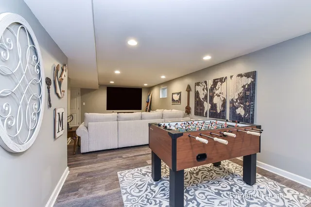 $640,000 | 344 Waxwing Avenue, Naperville, IL 60565