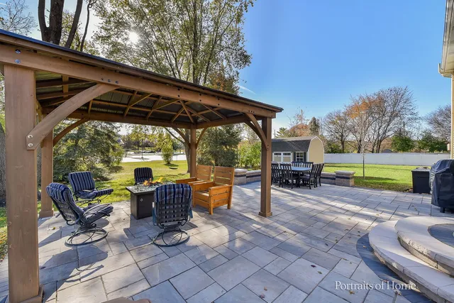 $640,000 | 344 Waxwing Avenue, Naperville, IL 60565