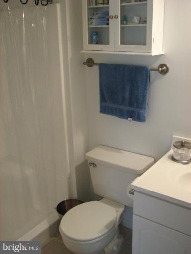 14901 Rydell Road, Unit 302 Centreville, VA 20121 - Photo 8 of 13 Bath #1