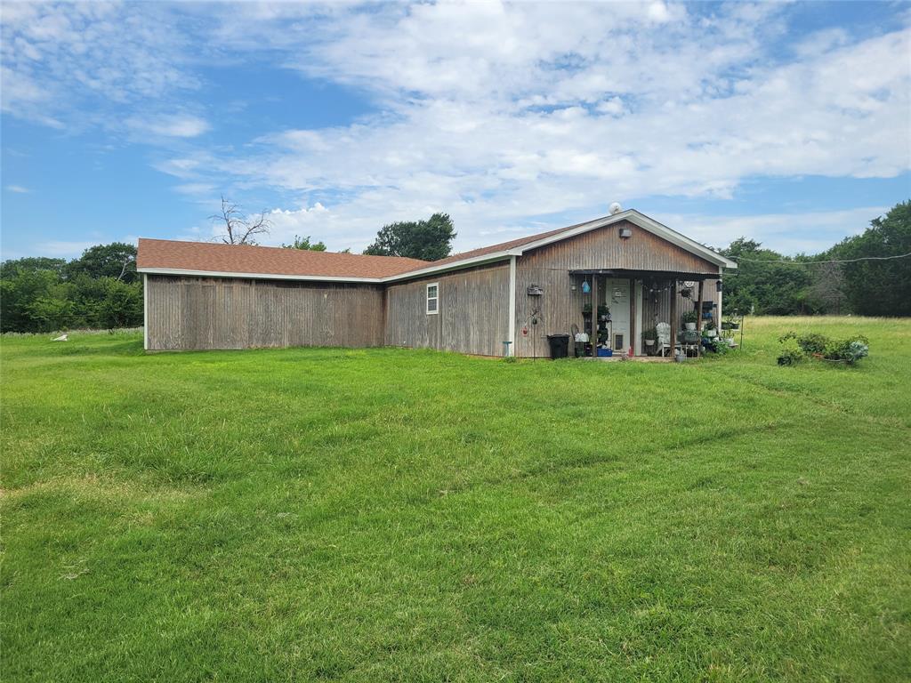 1609 Sweet Springs Road Weatherford, TX 76088 - Photo 2 of 2 guest house and barn