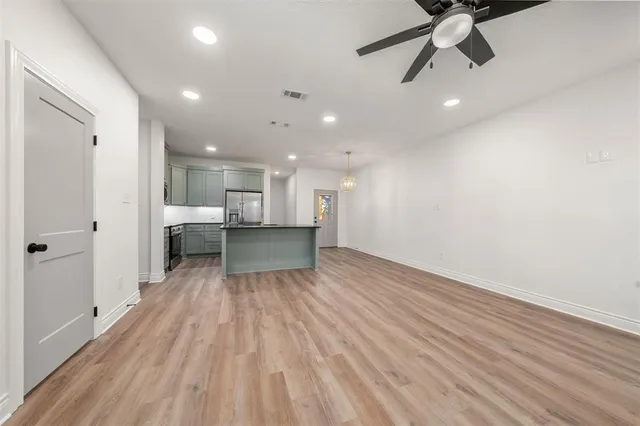 $339,900 | 303 Live Oak Street, Valley Mills, TX 76689