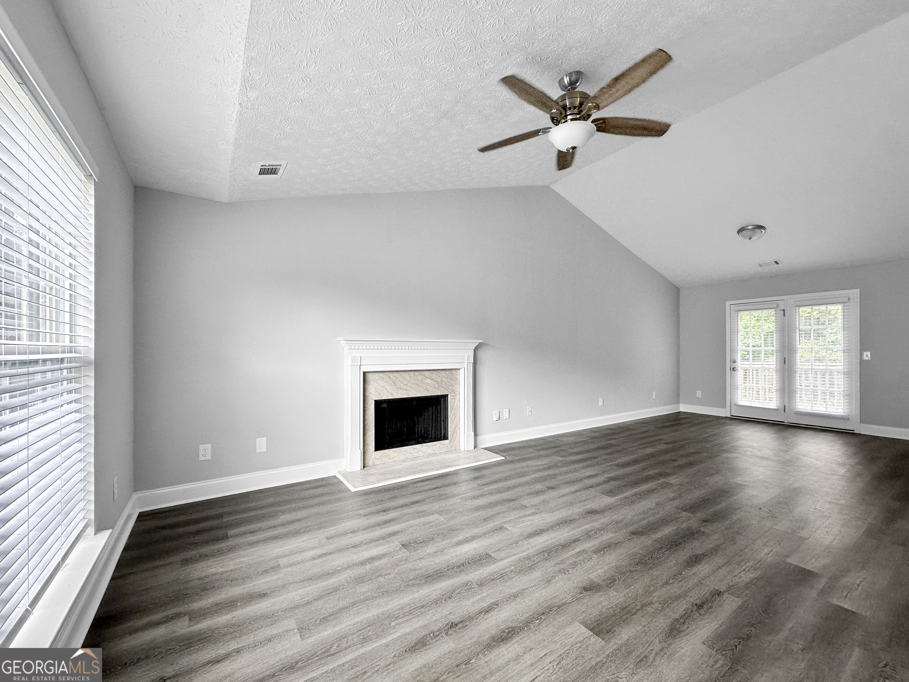 5087 Limerick Lane Flowery Branch, GA 30542 - Photo 3 of 18