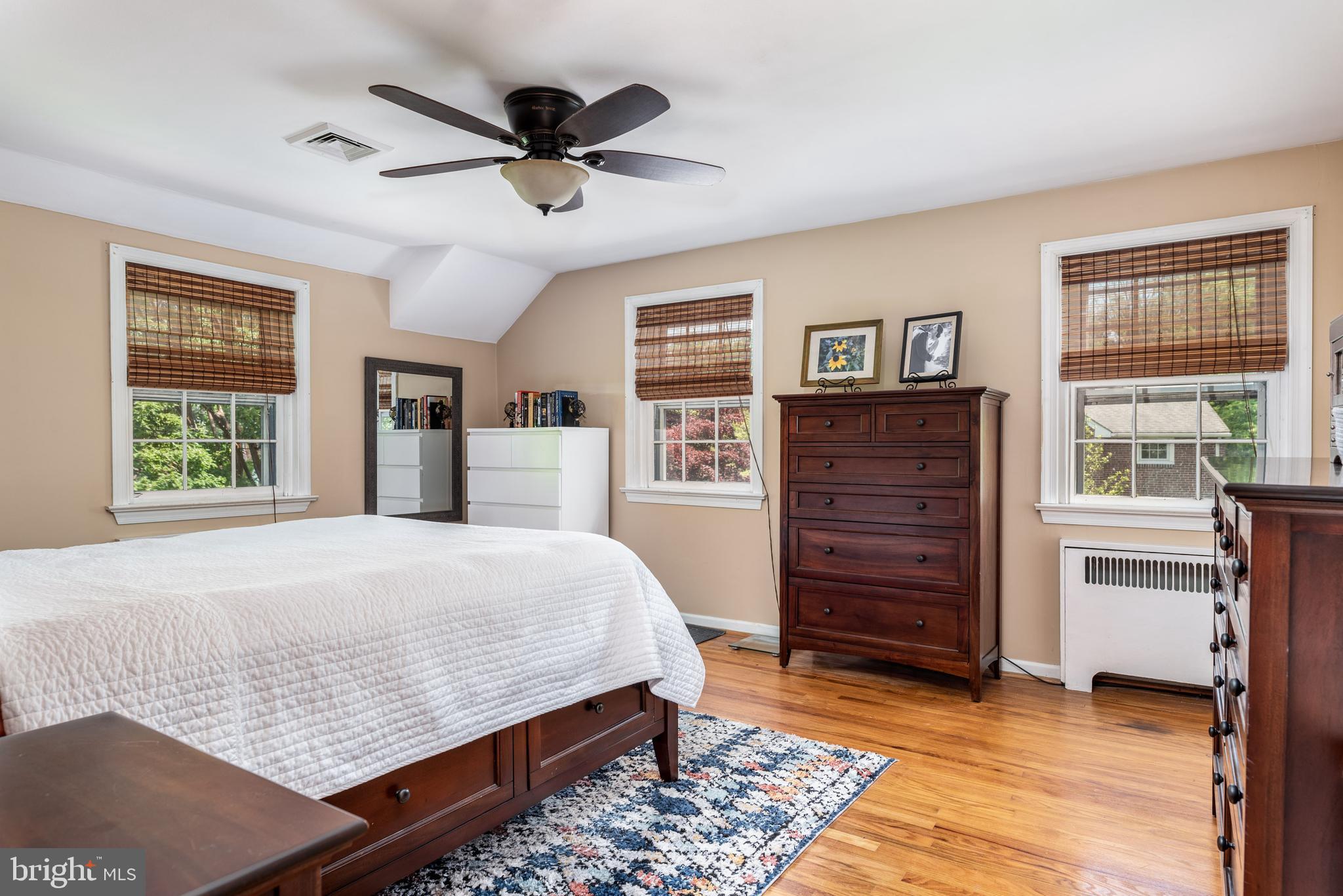 49 Green Valley Road Wallingford, PA 19086 - Photo 16 of 45