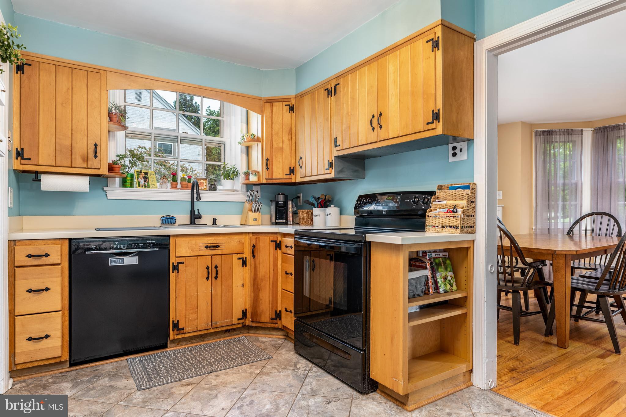 49 Green Valley Road Wallingford, PA 19086 - Photo 9 of 45