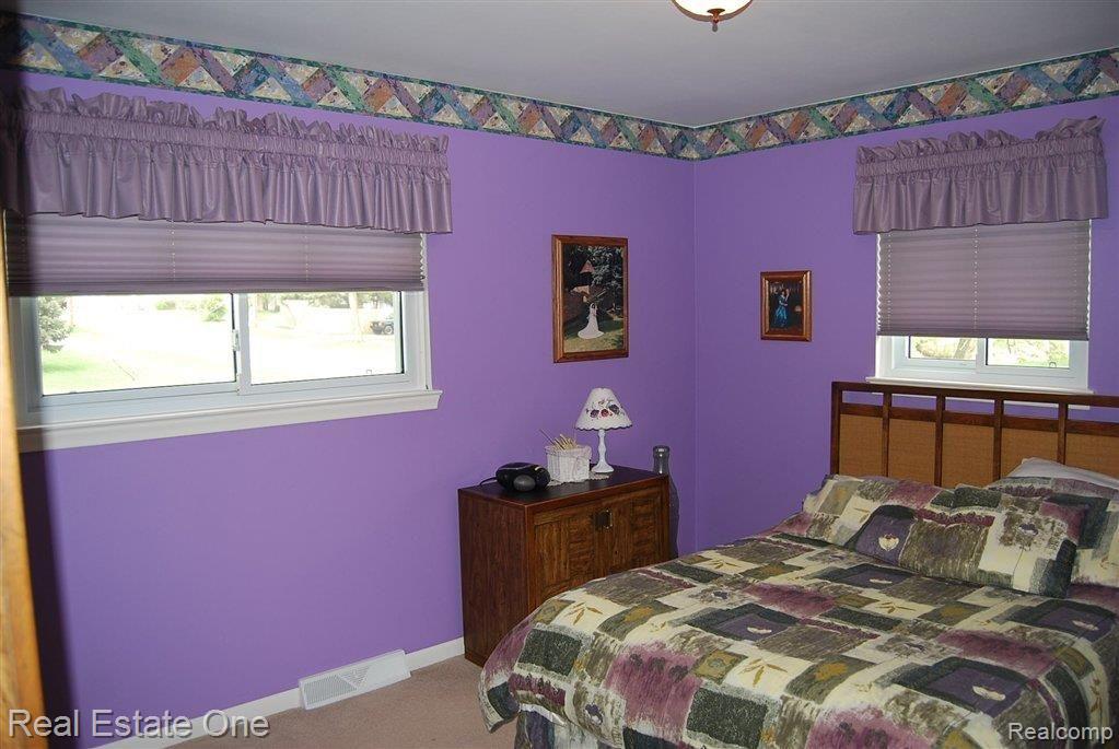 203 Thalia Avenue Rochester, MI 48307 - Photo 10 of 23 Bedroom #1