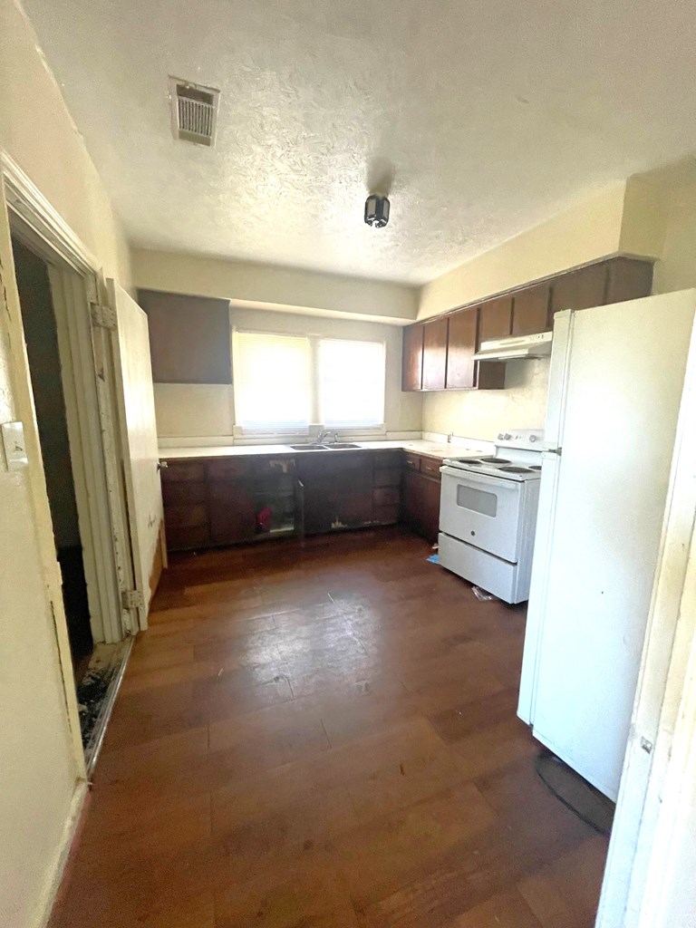 345 Bragg Smith Street Columbus, GA 31903 - Photo 5 of 12
